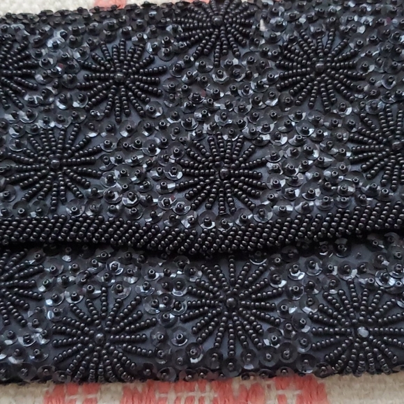 Clutch - Picture 4 of 4